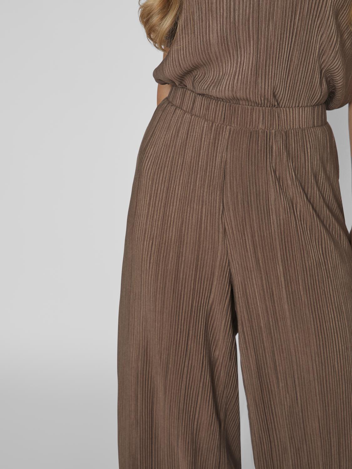 model_shot-detail